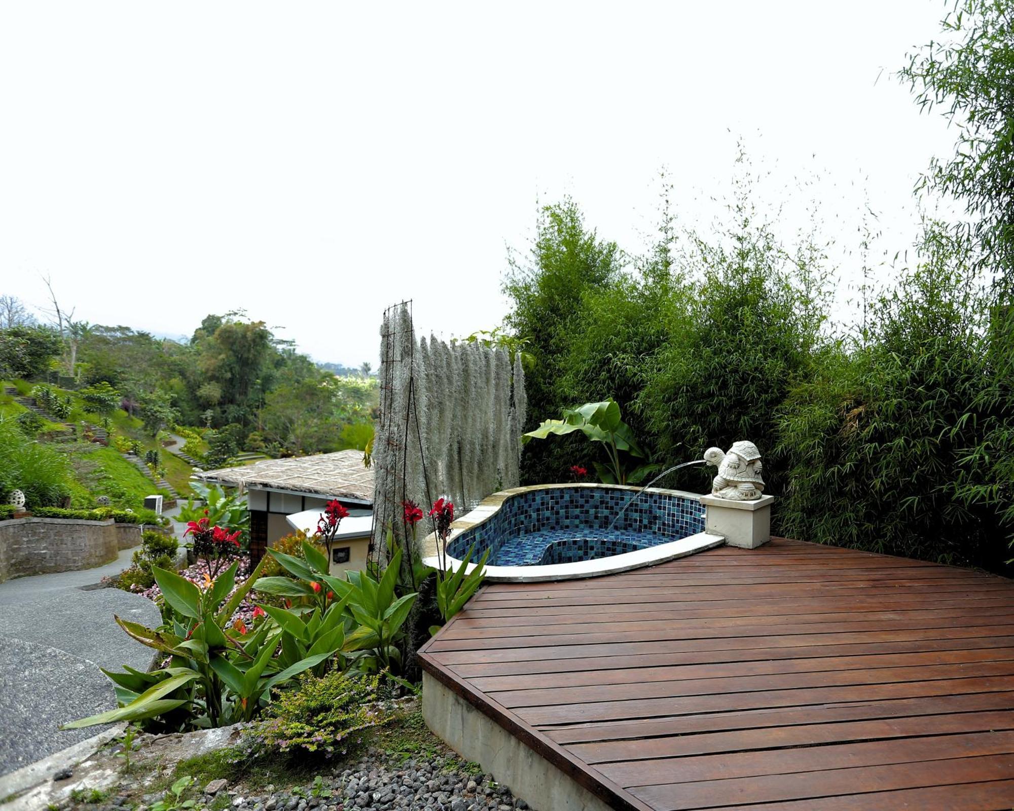 Munduk Tentrem Resort Esterno foto