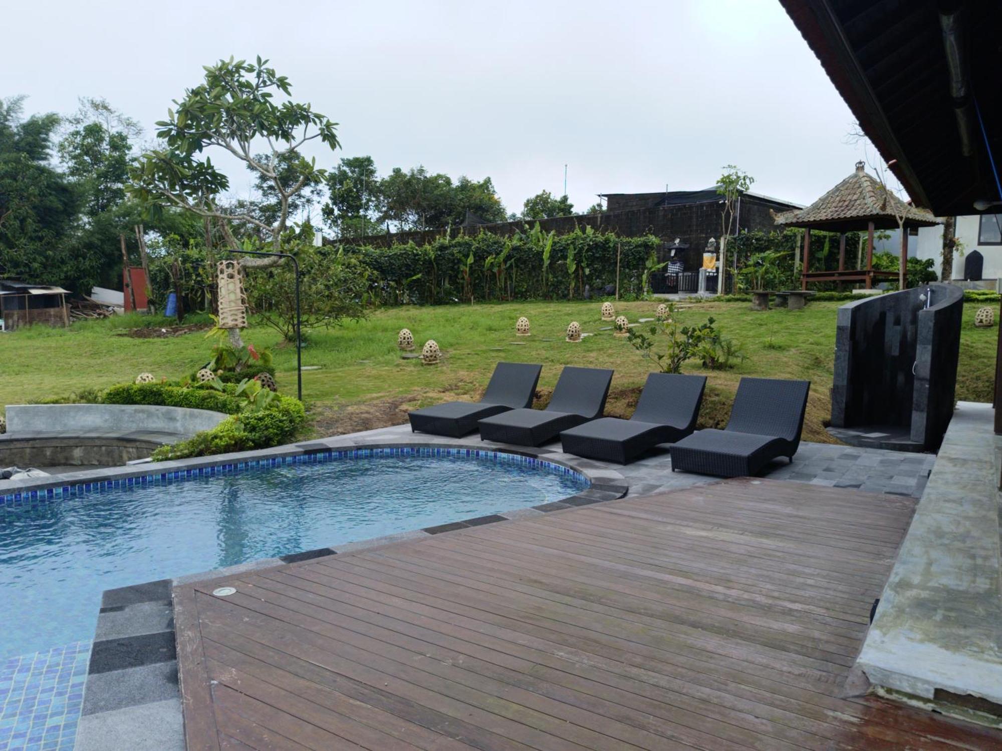 Munduk Tentrem Resort Esterno foto